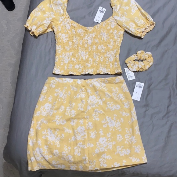 Abercrombie & Fitch Other - Abercrombie & Fitch Set